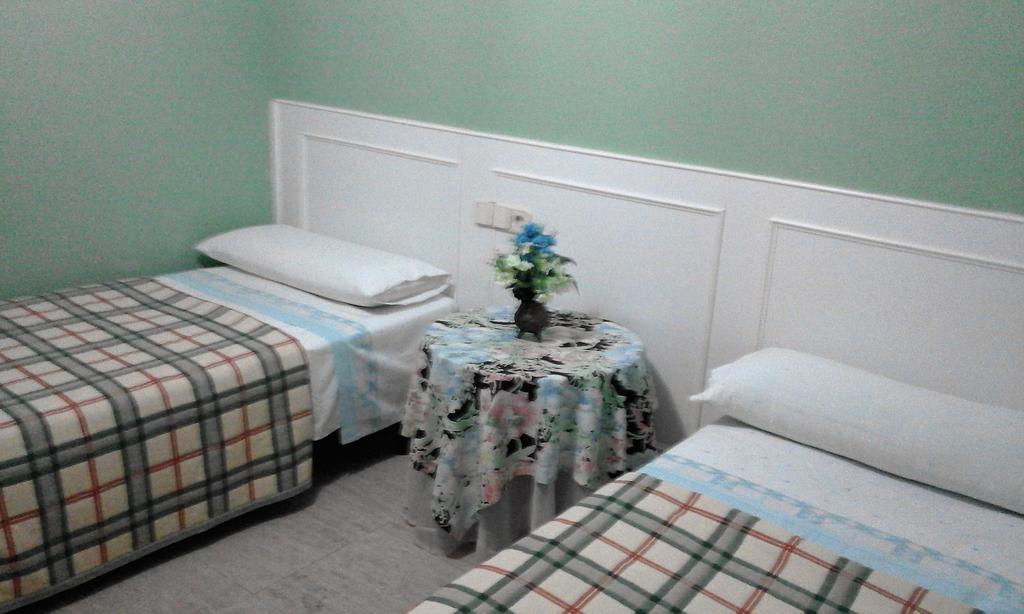 Callao Pension Madrid Buitenkant foto